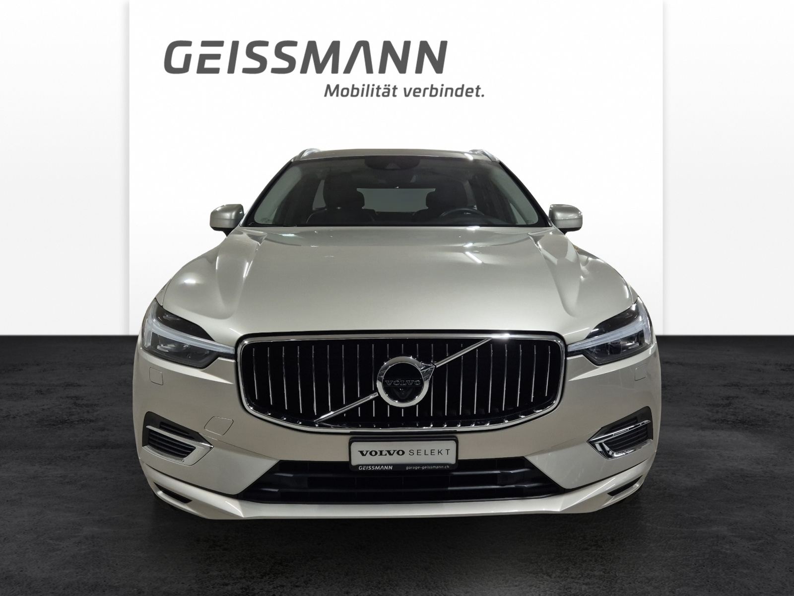 VOLVO XC60 2.0 T6 TE Inscription eAWD-image-6