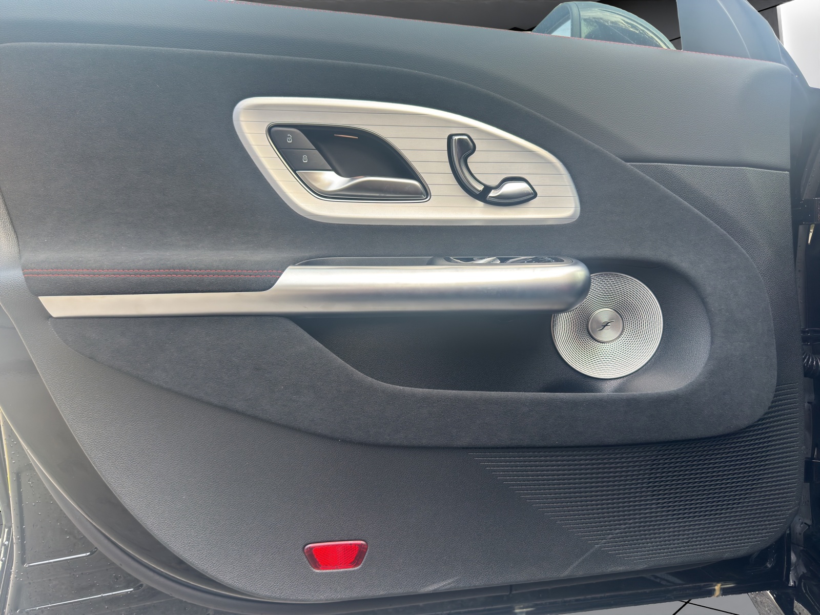 Image MERCEDES-BENZ CLA-350 CLA 350 4 Matic 85 kWh EQ