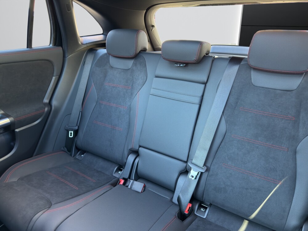 Image MERCEDES-BENZ GLA-220 GLA 220 4Matic 8G-DCT