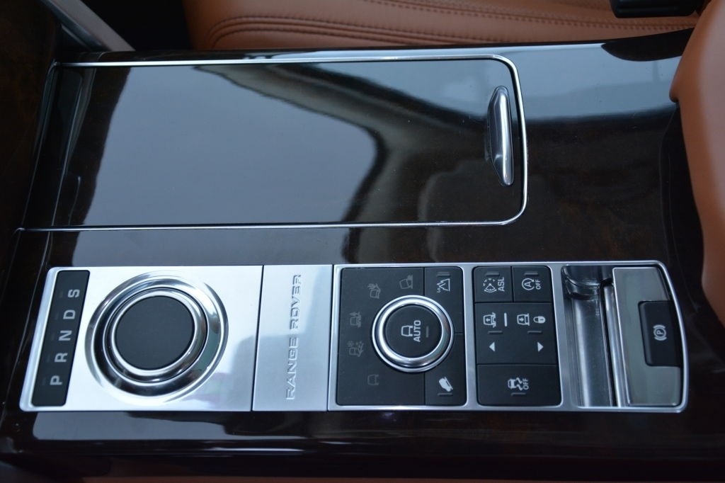 LAND ROVER Range Rover LWB 5.0 SC Autobiography-image-19