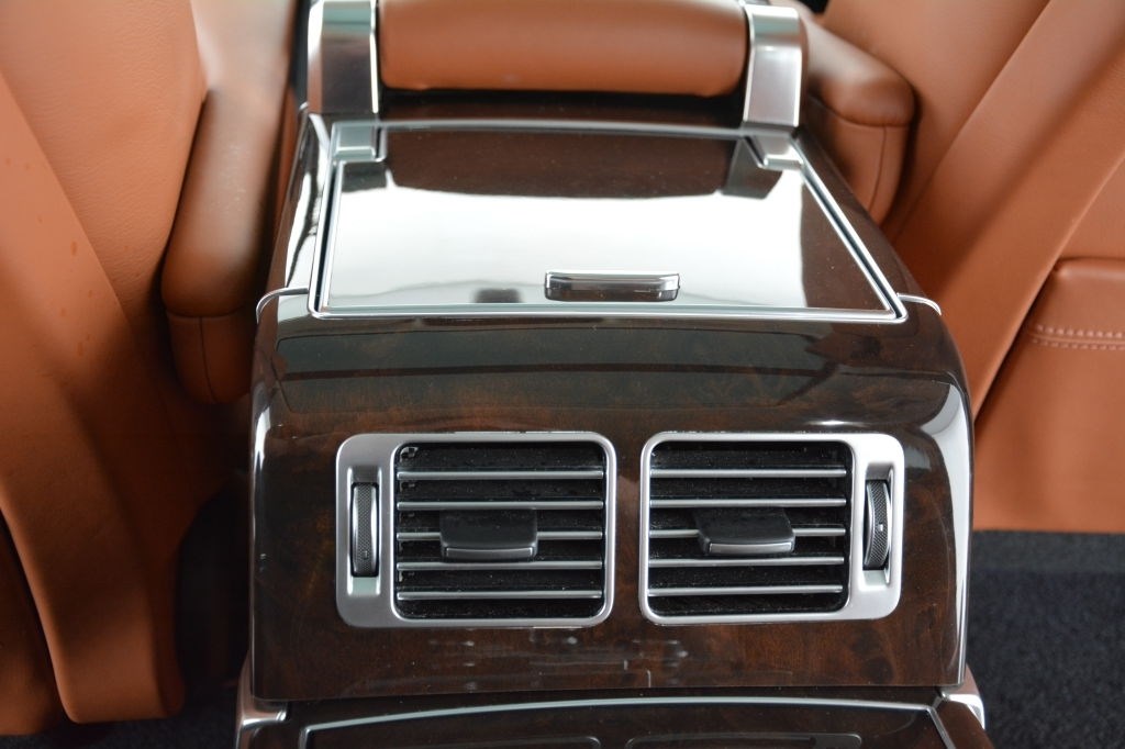 LAND ROVER Range Rover LWB 5.0 SC Autobiography-image-22