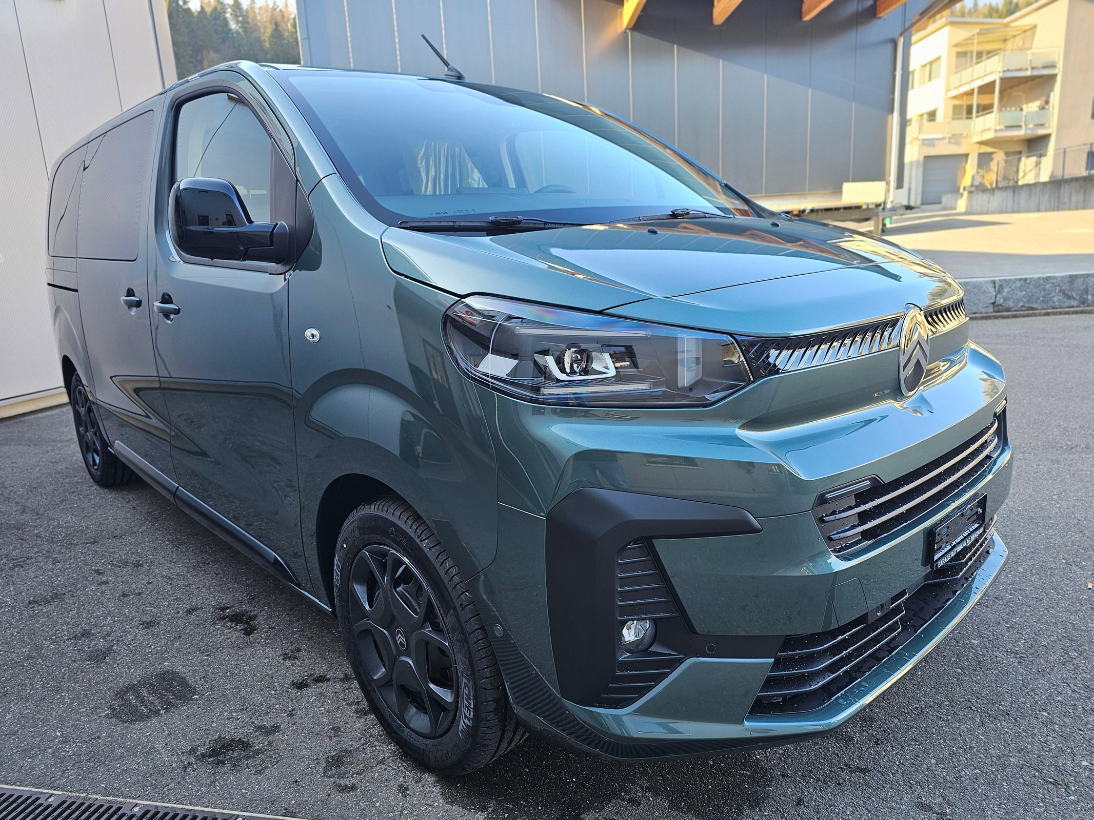 CITROEN Spacetourer M 2.0 (Kompaktvan / Minivan) Citroen CITROEN Spacetourer M 2.0 (Kompaktvan / Minivan)