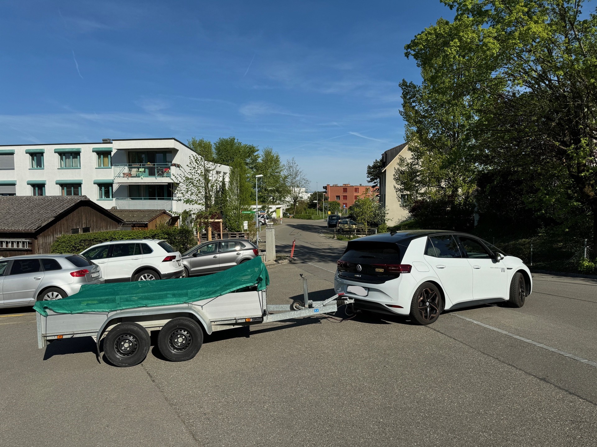 VW ID.3 Pro S 77 kWh Tour Pro S inkl. AHK-image-1