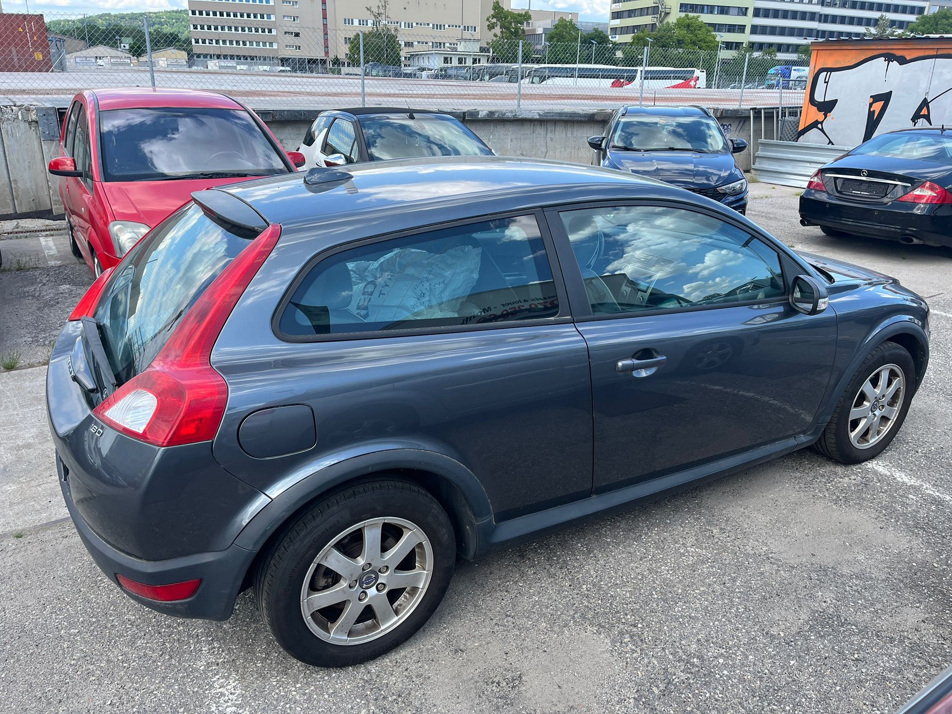 VOLVO C30 1.6D-image-1