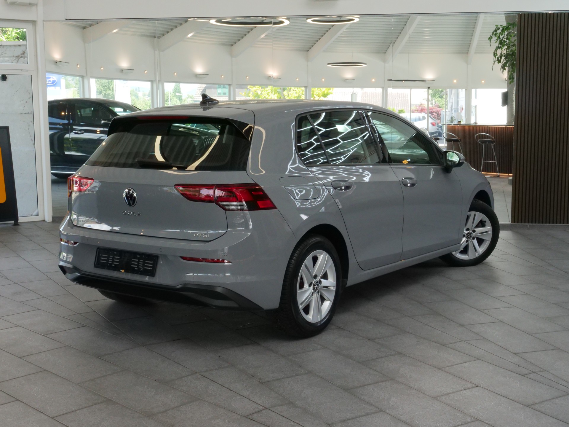 VW Golf 1.5 TSI ACT Style-showroom-element-3