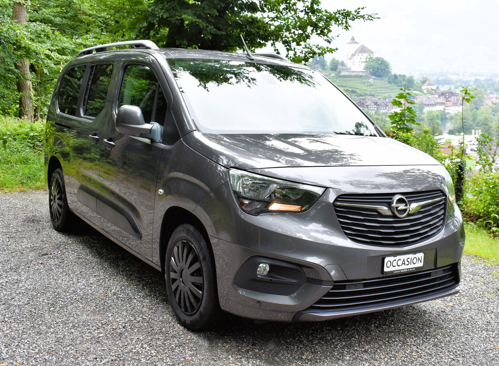 OPEL Combo Life XL 1.2 Essentia-showroom-element-2