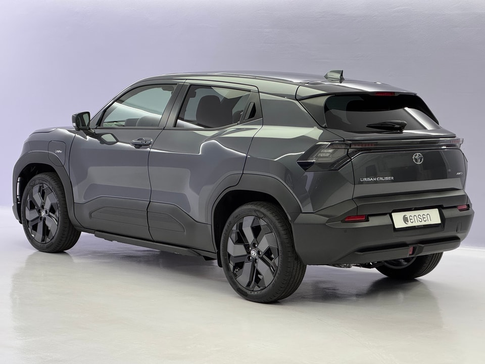 Urban Cruiser Electric 61 kWh Premium AWD