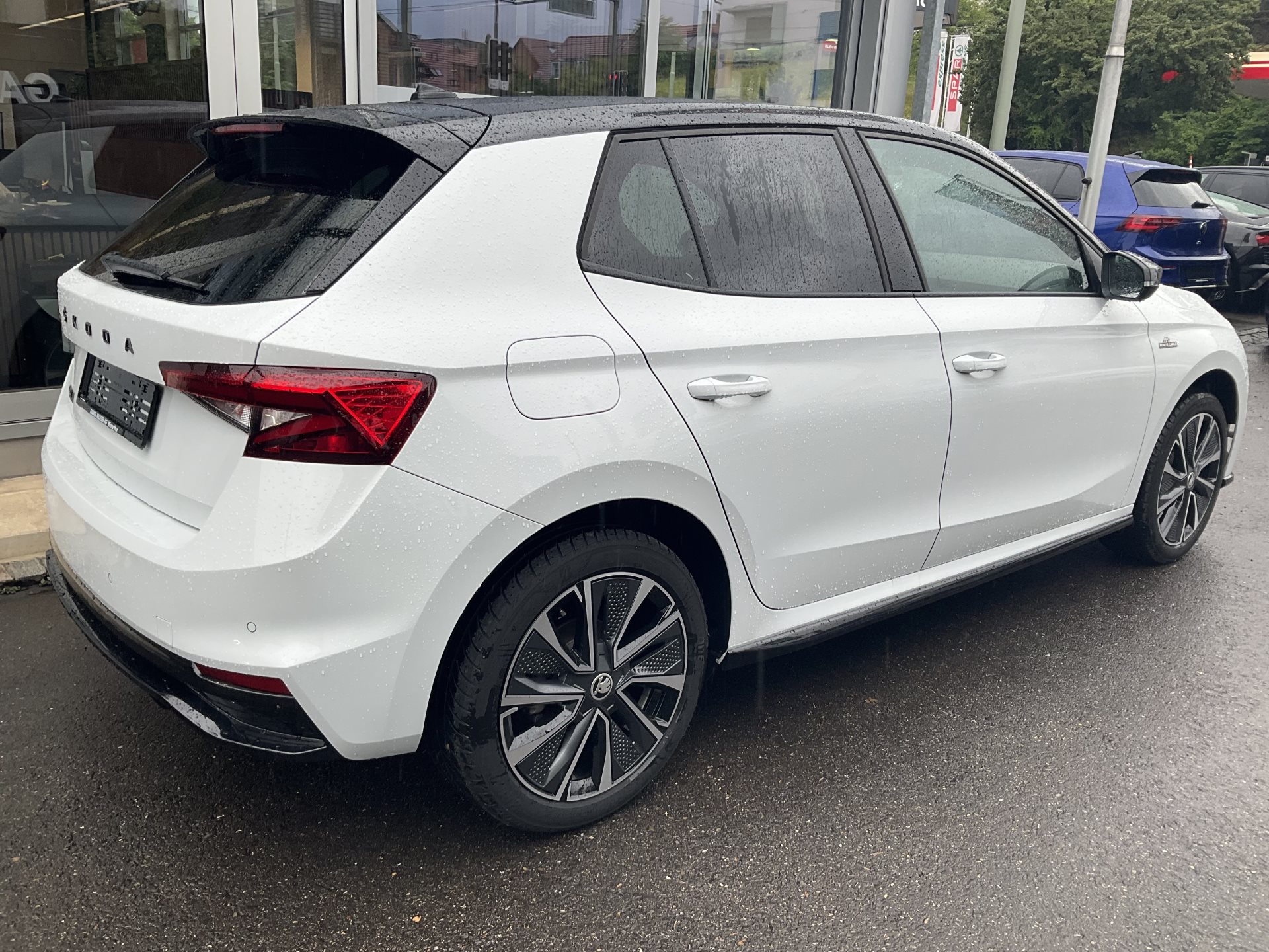 SKODA FABIA 1.5 TSI Monte Carlo *** Skoda - Werksgarantie bis 2028 ***-showroom-element-3