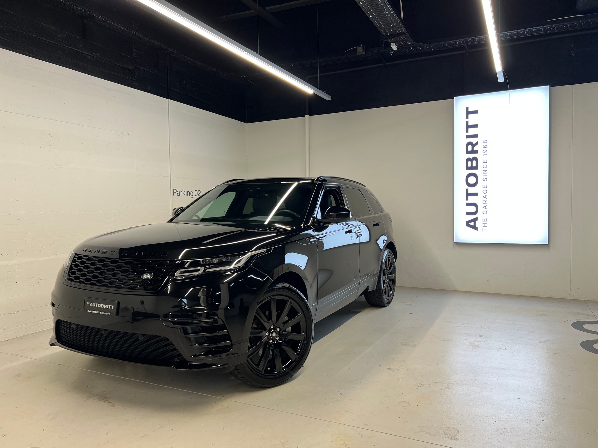 LAND ROVER Range Rover Velar 2.0 T R-Dynamic S
