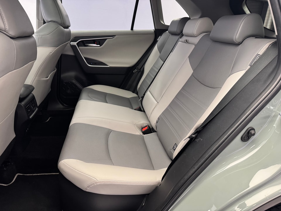 RAV4 Hybrid 2.5 Premium AWD-i