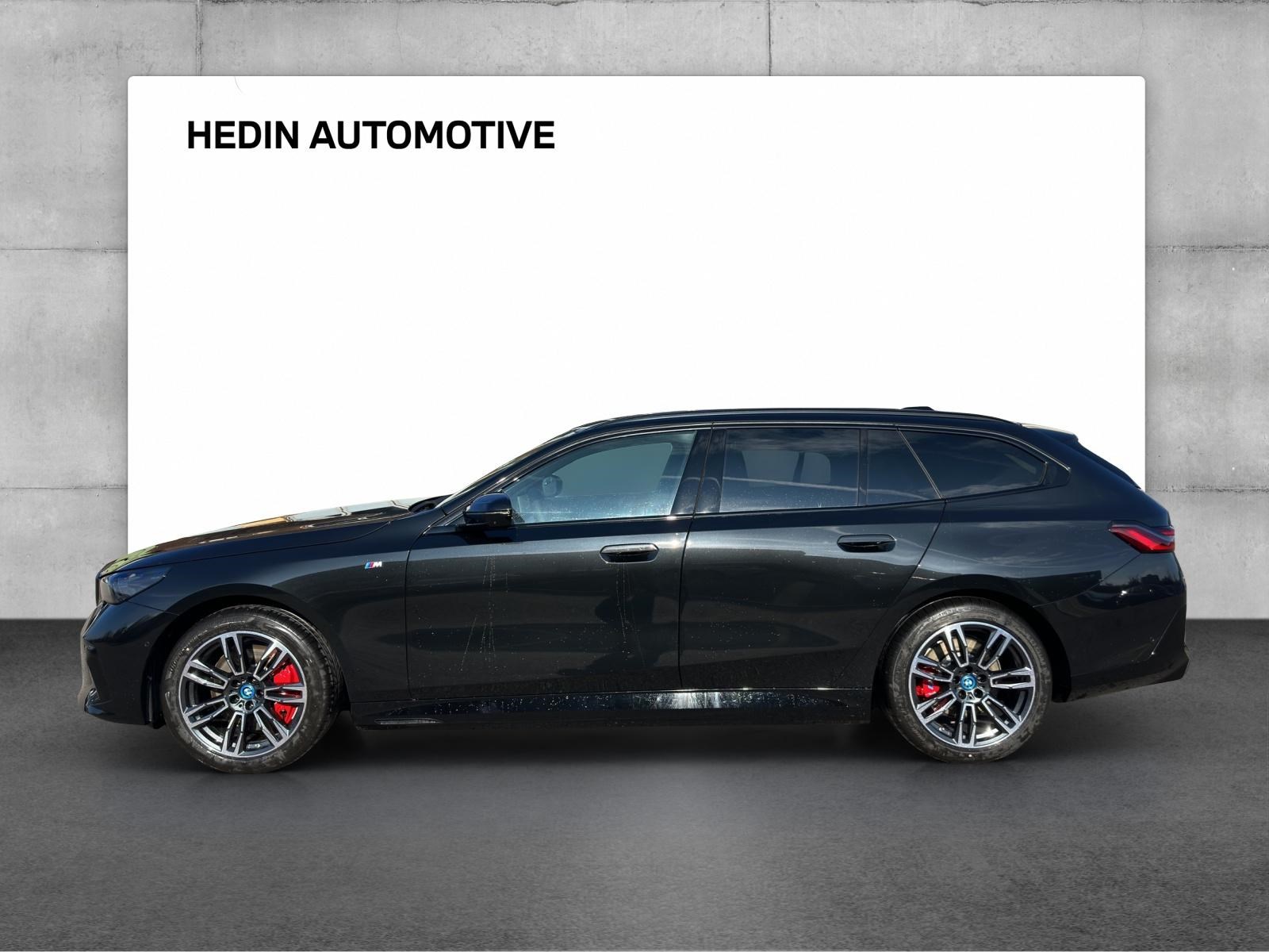 BMW i5 eDrive40 Touring M Sport Pro-showroom-element-2