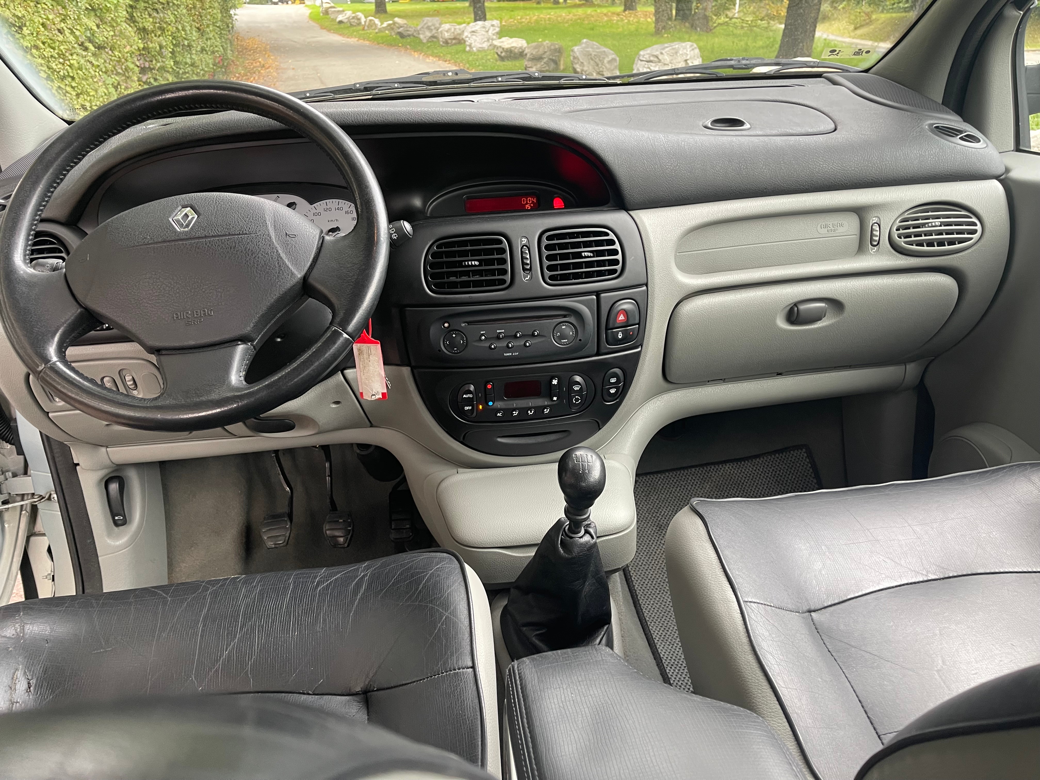 RENAULT Scénic 2.0 16V RX4 Alizé Kaufen, image size:4032x3024