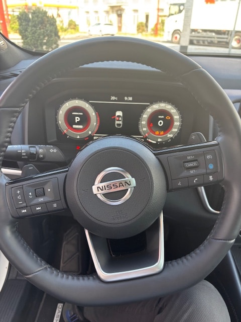 NISSAN Qashqai 1.3 DIG-T MHEV Tekna+ Xtronic 4x4-image-6
