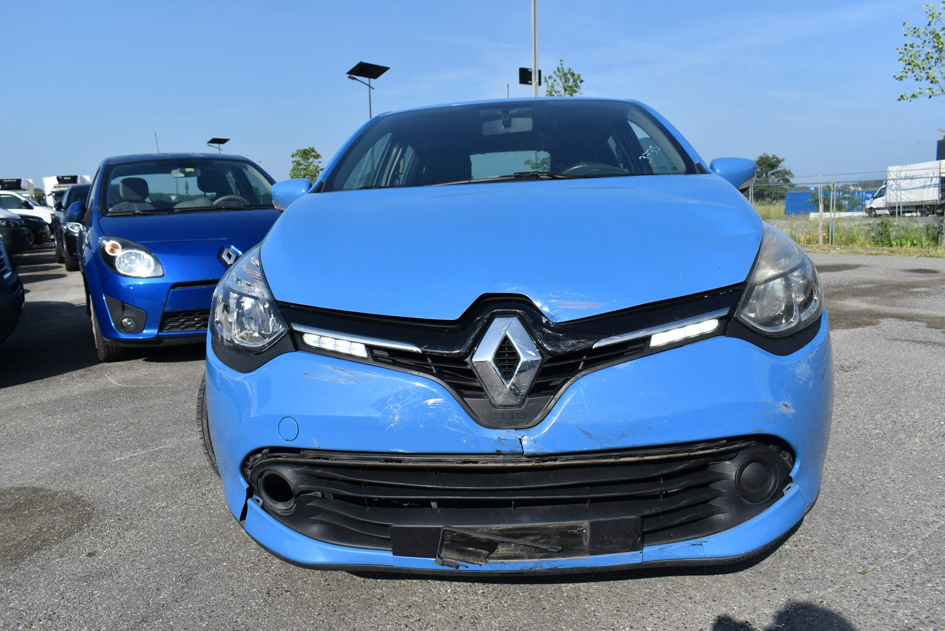 RENAULT Clio 1.2 16V Expression-image-8