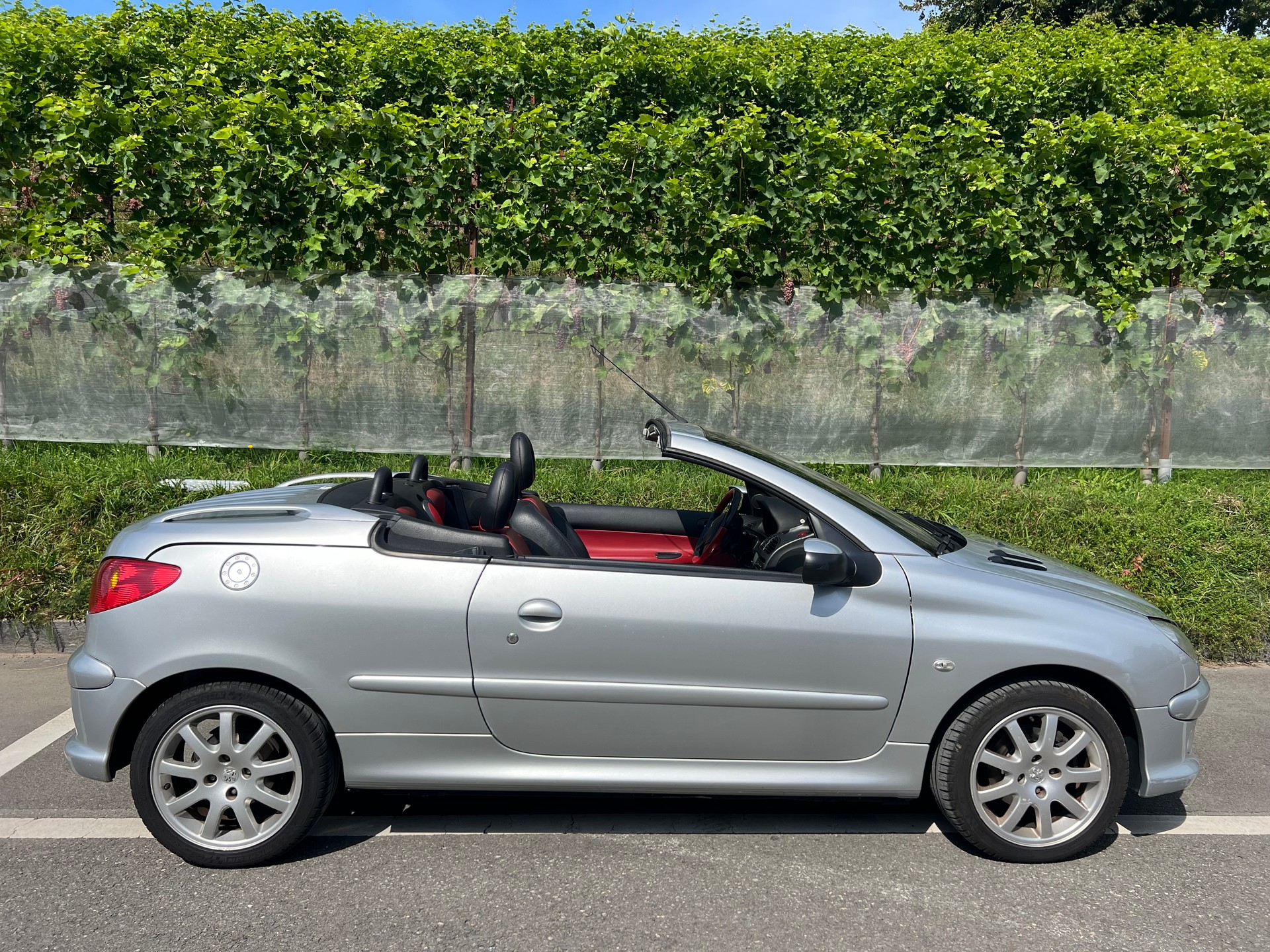 PEUGEOT 206 CC 1.6 16V Exclusive Edition Automatic À vendre