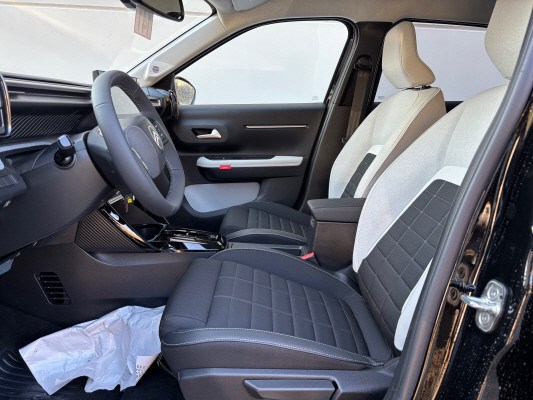 CITROEN e-C3 44kWh Max-image-7