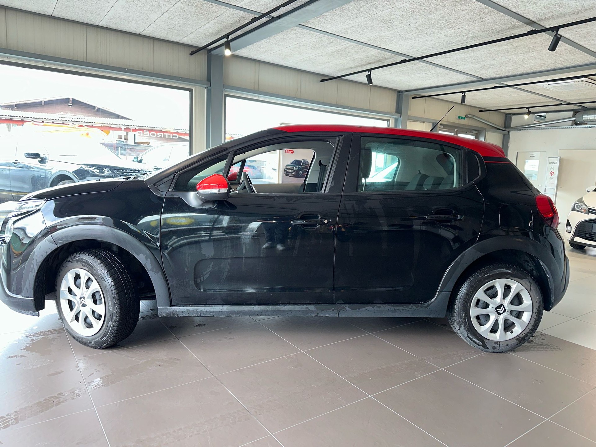 CITROEN C3 1.2i PureTech Feel-showroom-element-1