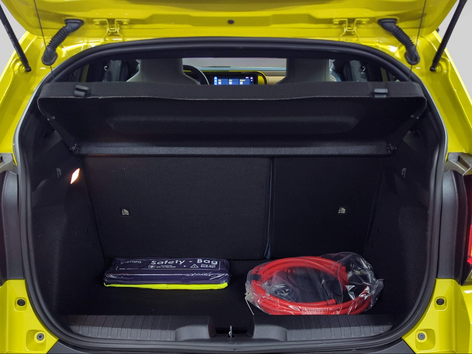 FIAT Grande Panda Elektro La Prima-showroom-element-3