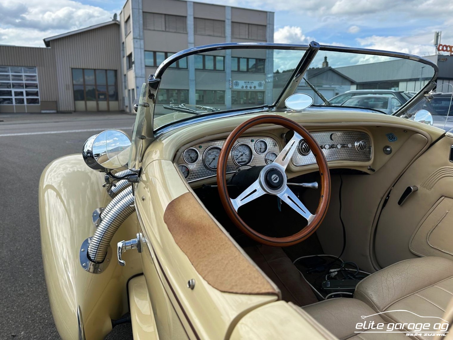 AUBURN 851 BOATTAIL SP-image-9