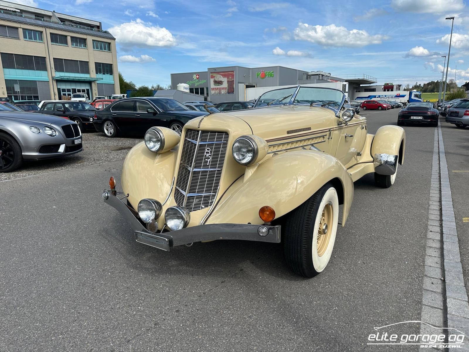 AUBURN 851 BOATTAIL SP-image-1