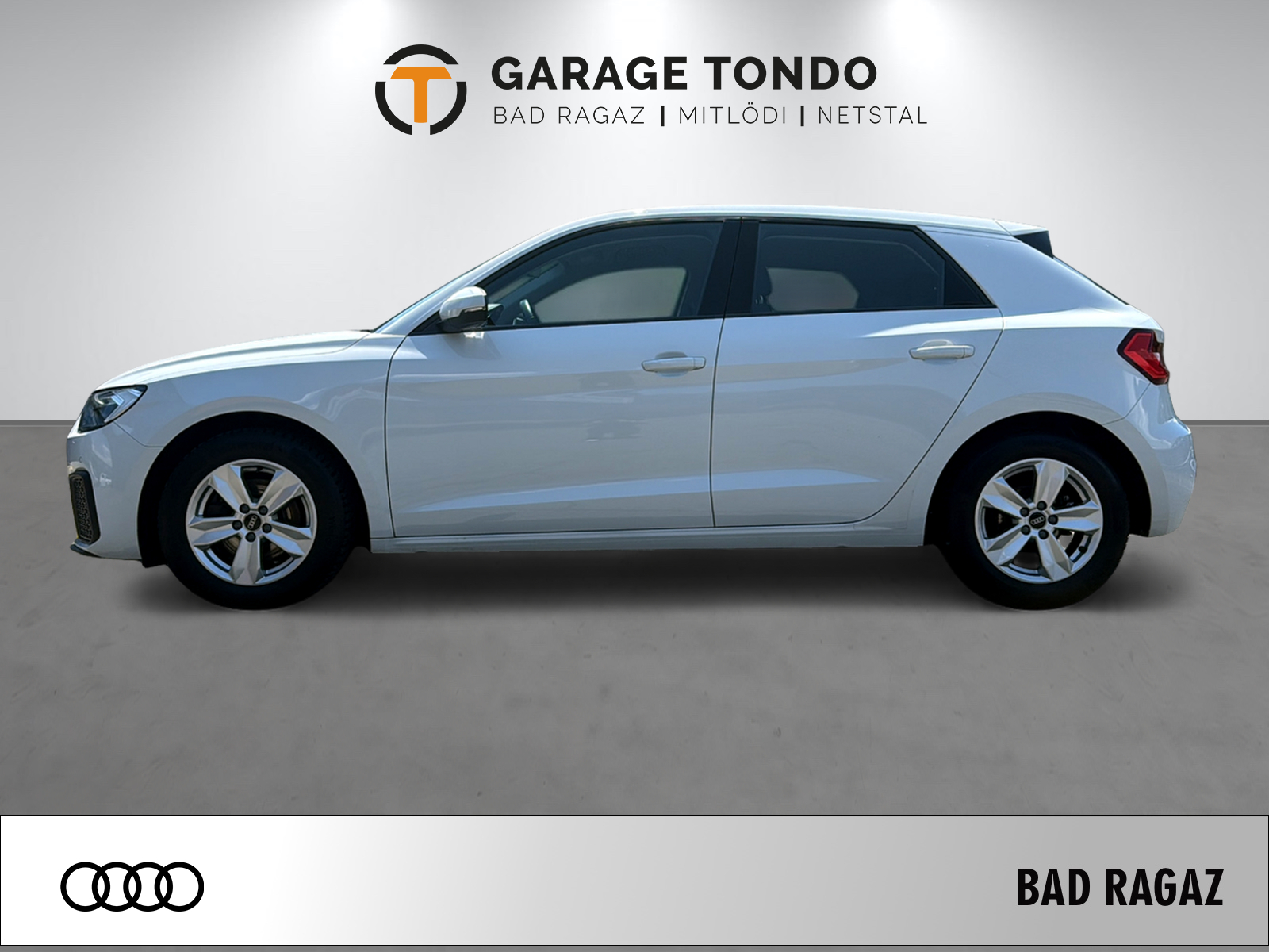 AUDI A1 Sportback 1.0 30 TFSI Attraction S-Tronic-showroom-element-2