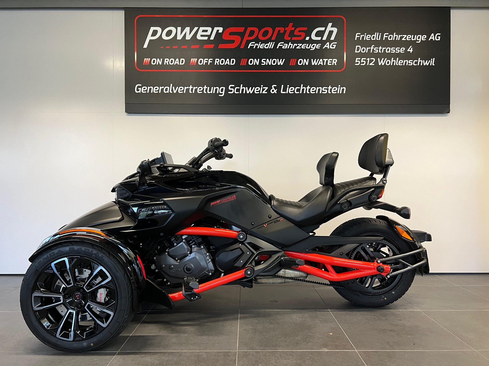 Spyder Can Am Ruote Usato Three Wheeler Moto Tre Ruote Can Am