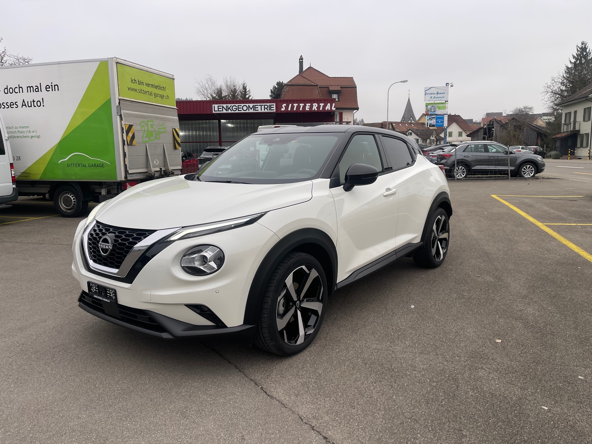 NISSAN Juke 1.0 DIG-T tekna DCT