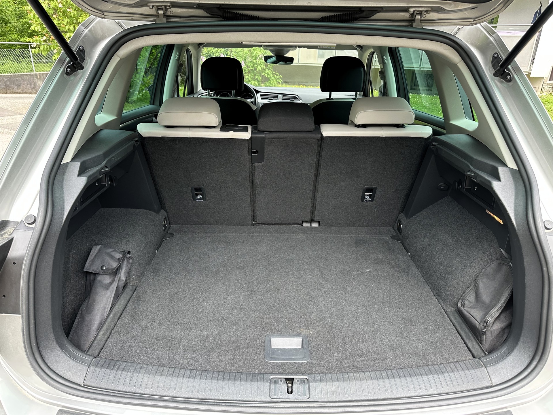 VW Tiguan 2.0 TDI SCR Offroad 4Motion DSG-image-15