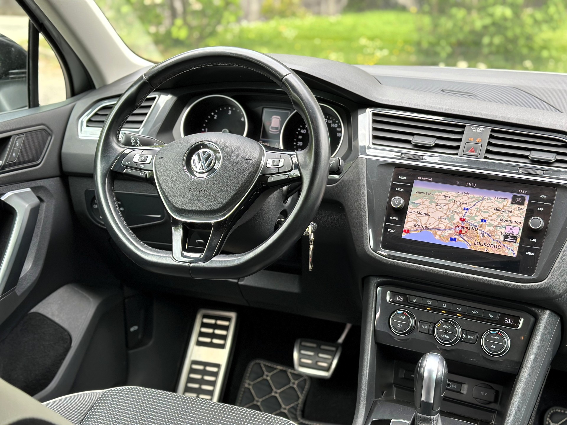 VW Tiguan 2.0 TDI SCR Offroad 4Motion DSG-image-8