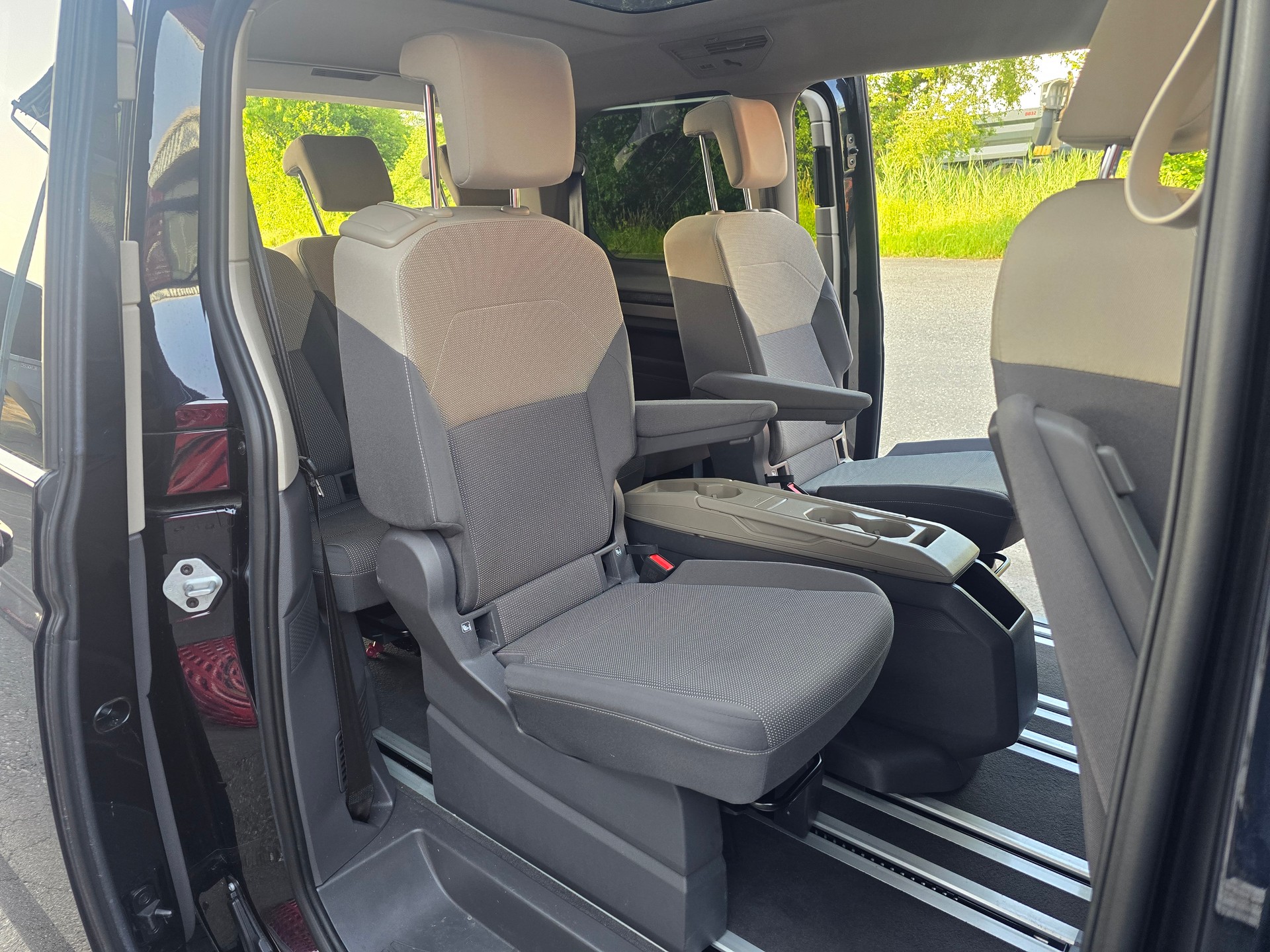 VW Multivan 1.4 eHybrid Life Energetic DSG-image-15