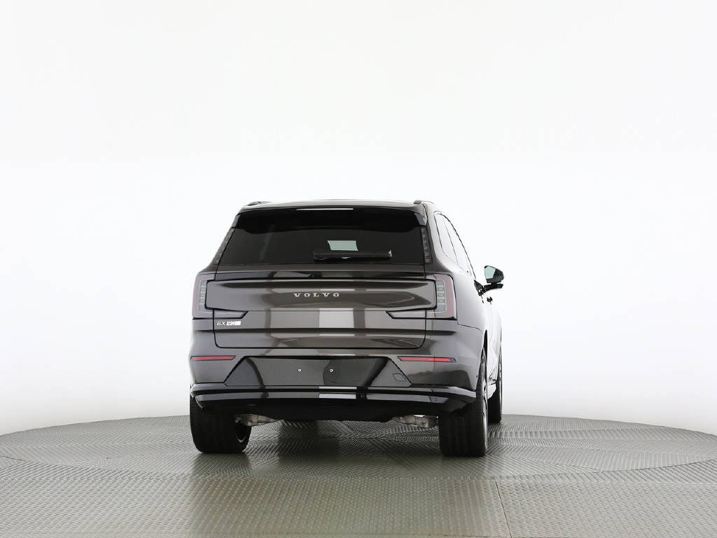 VOLVO EX 90 Twin Performance Ultra AWDD-showroom-element-3