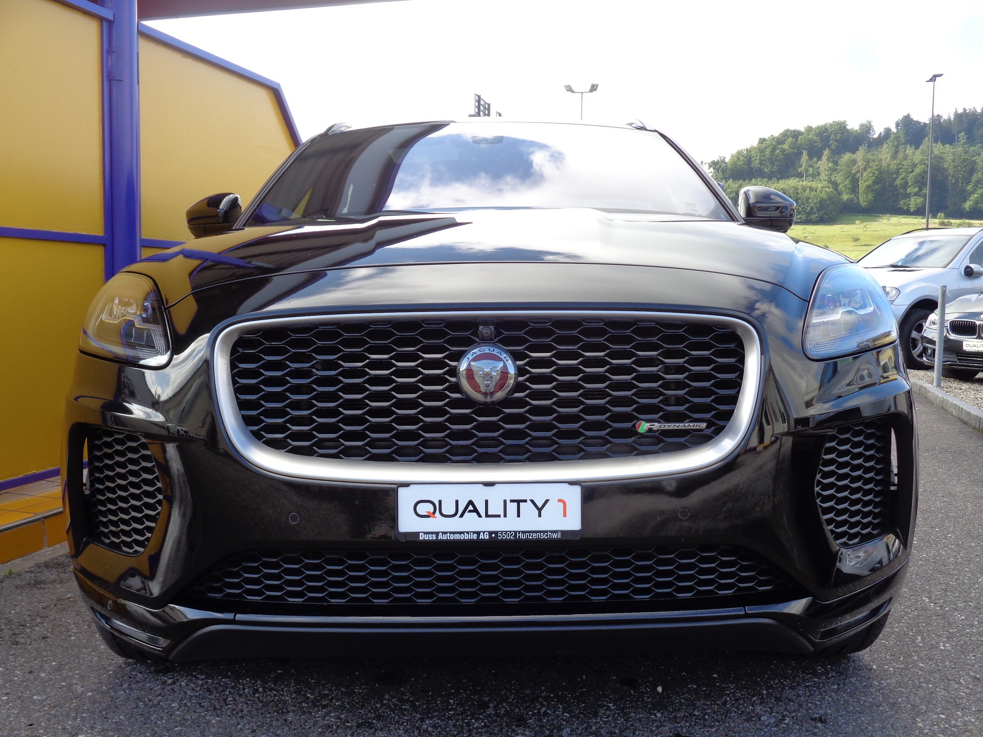 JAGUAR E-Pace 2.0 P250 R-Dynamic SE AWD Automatik-showroom-element-2