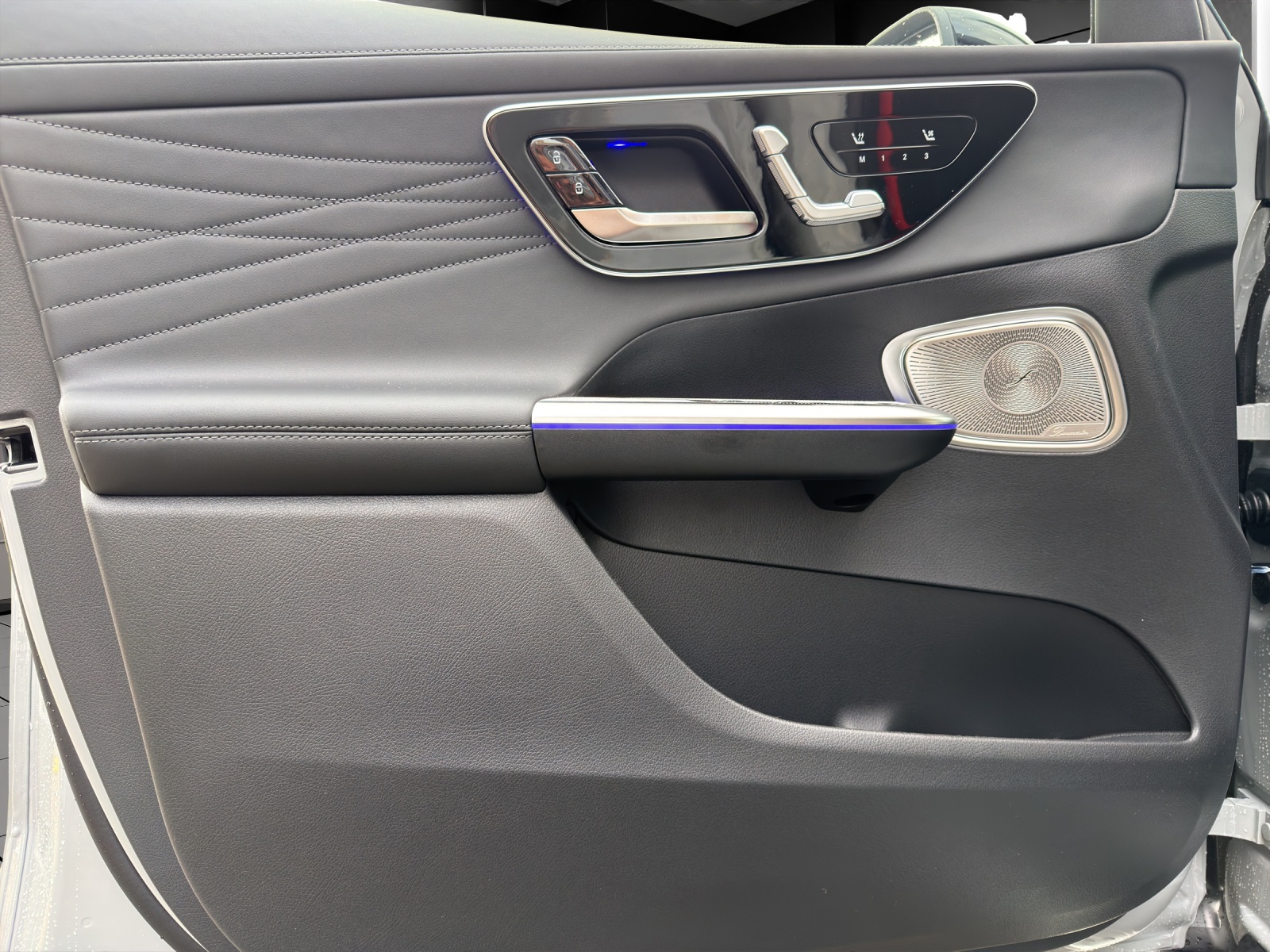 Image MERCEDES-BENZ GLC-400 GLC 400 e 4Matic EQ Star 9G-Tronic