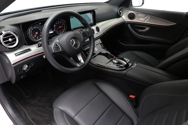 Image MERCEDES-BENZ E-200 E 200 Avantgarde 4 Matic