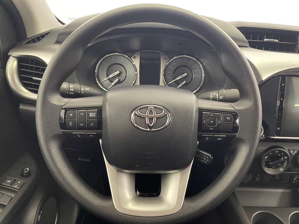 Hilux Double Cab 2.4 D 175 Comfort 4x4