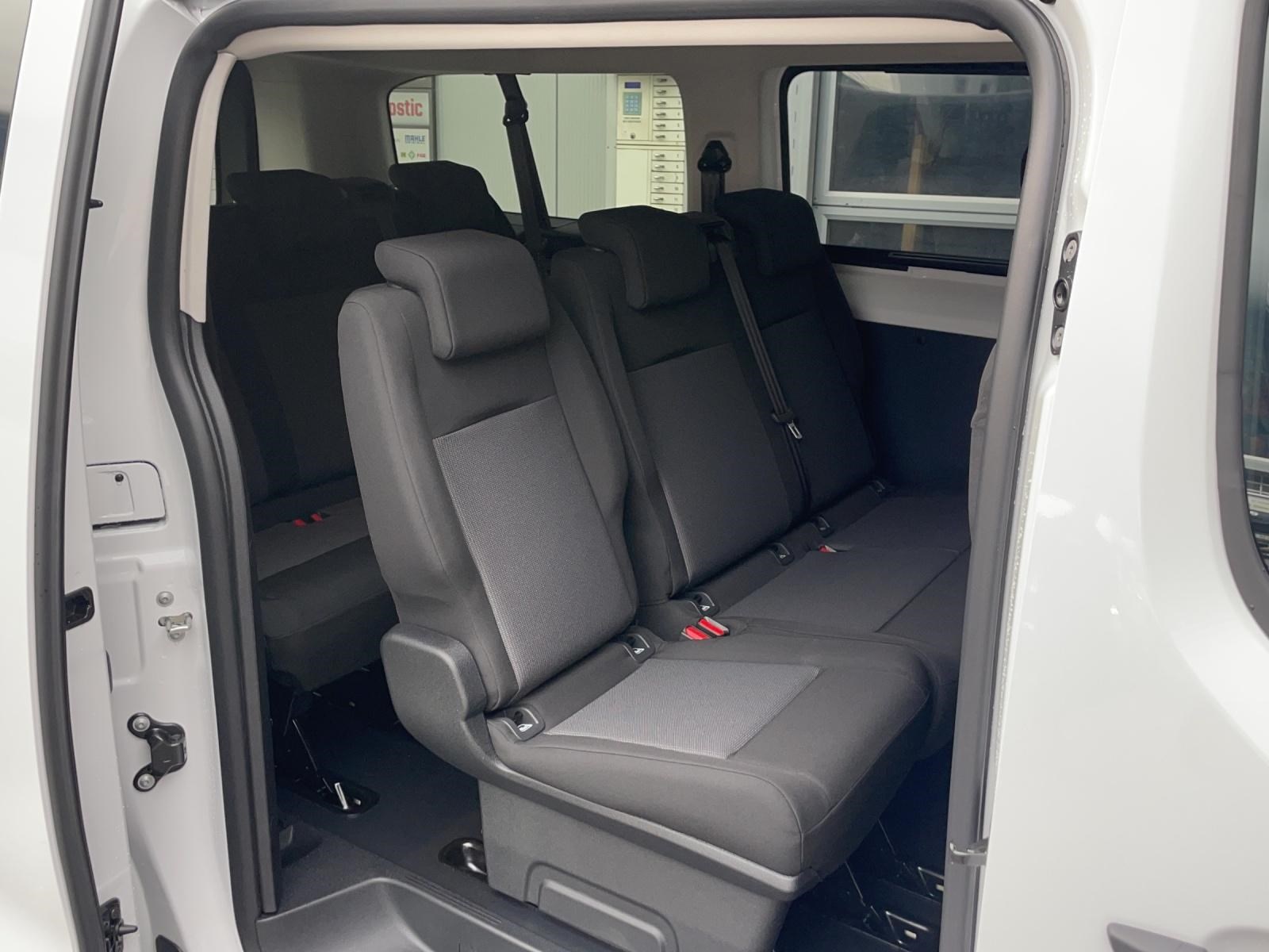 FIAT Scudo Kombi L3 2.0 Multijet 180 Swiss Plus 9-image-6