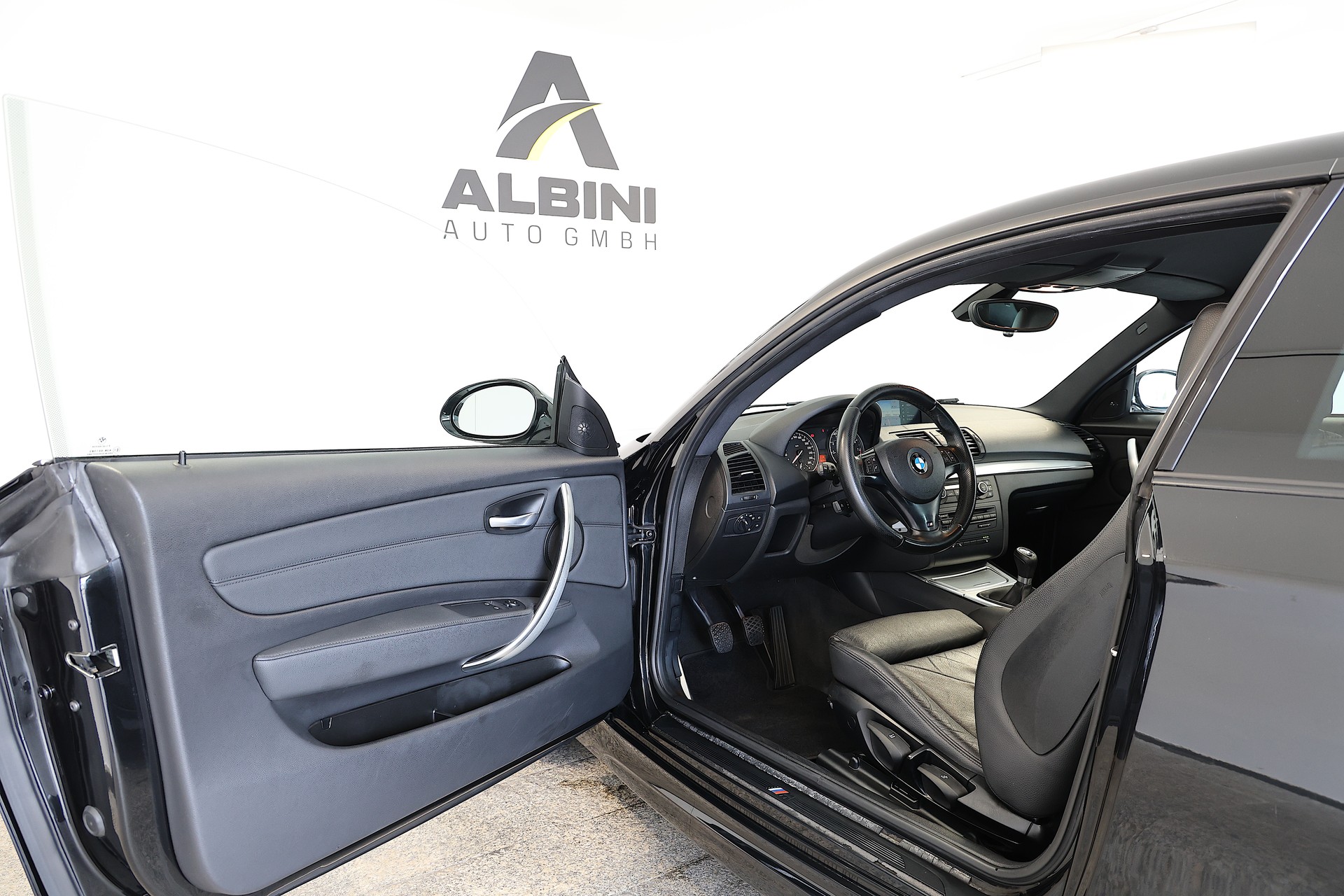 BMW 130i M-Sport-image-4