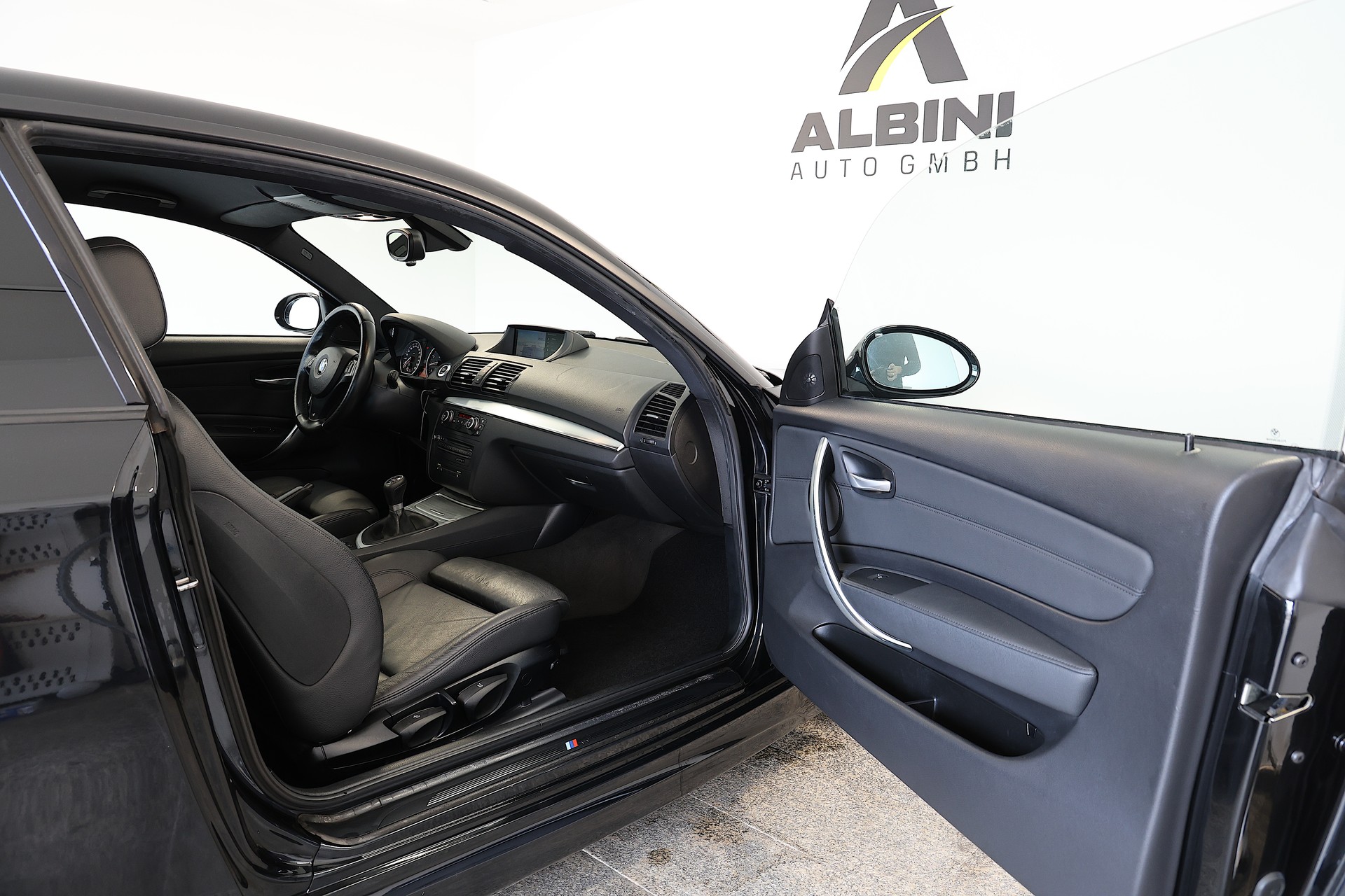BMW 130i M-Sport-image-8