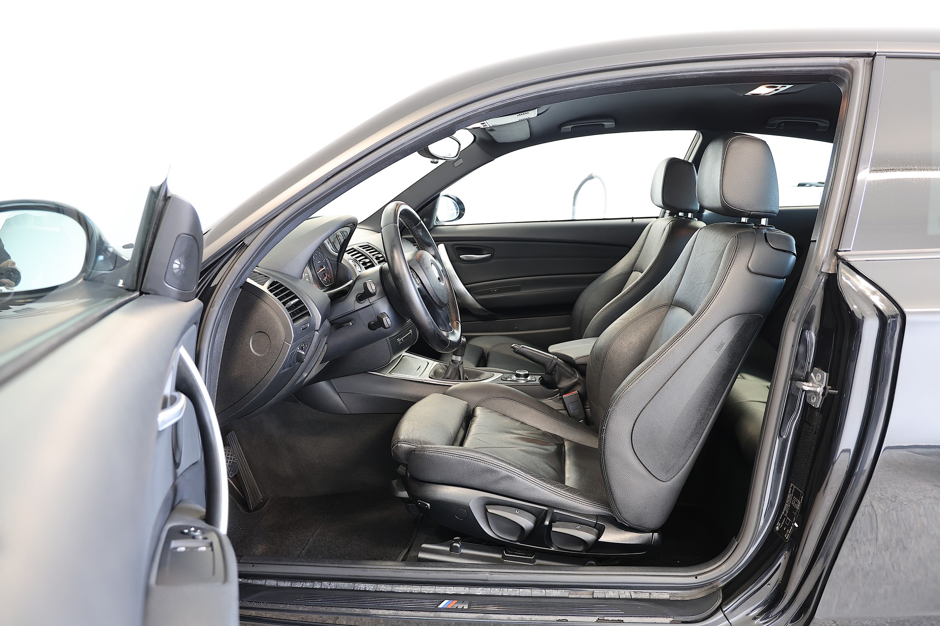 BMW 130i M-Sport-image-5