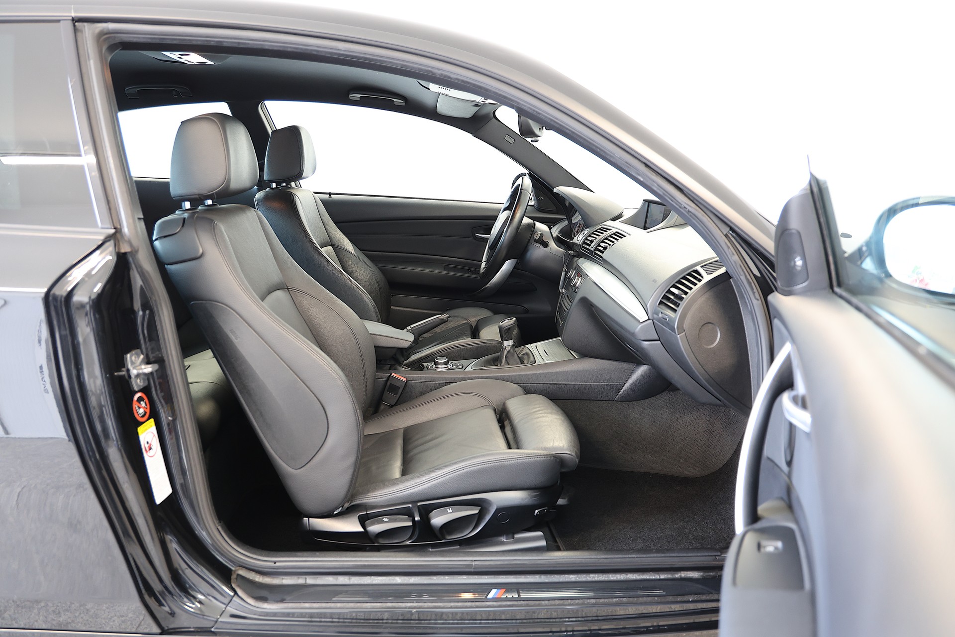 BMW 130i M-Sport-image-9