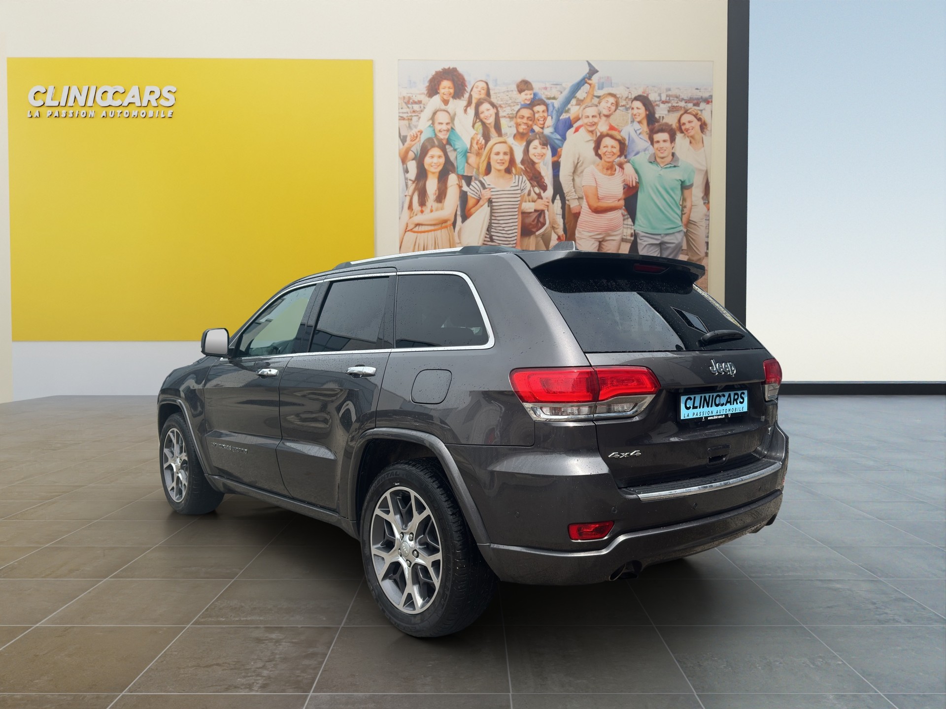 JEEP Grand Cherokee 3.0 CRD Overland Automatic-showroom-element-2