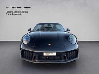 Porsche 911 Carrera 4 GTS Cabriolet - Bild 2