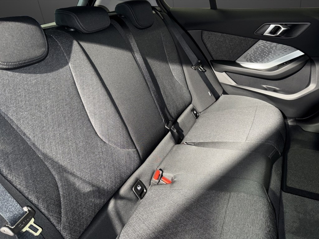 BMW 116 Steptronic-image-16