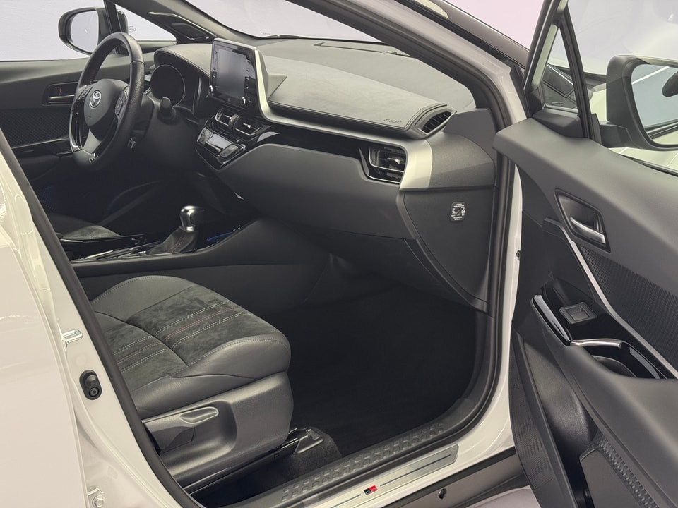 C-HR Hybrid 2.0 GR Sport