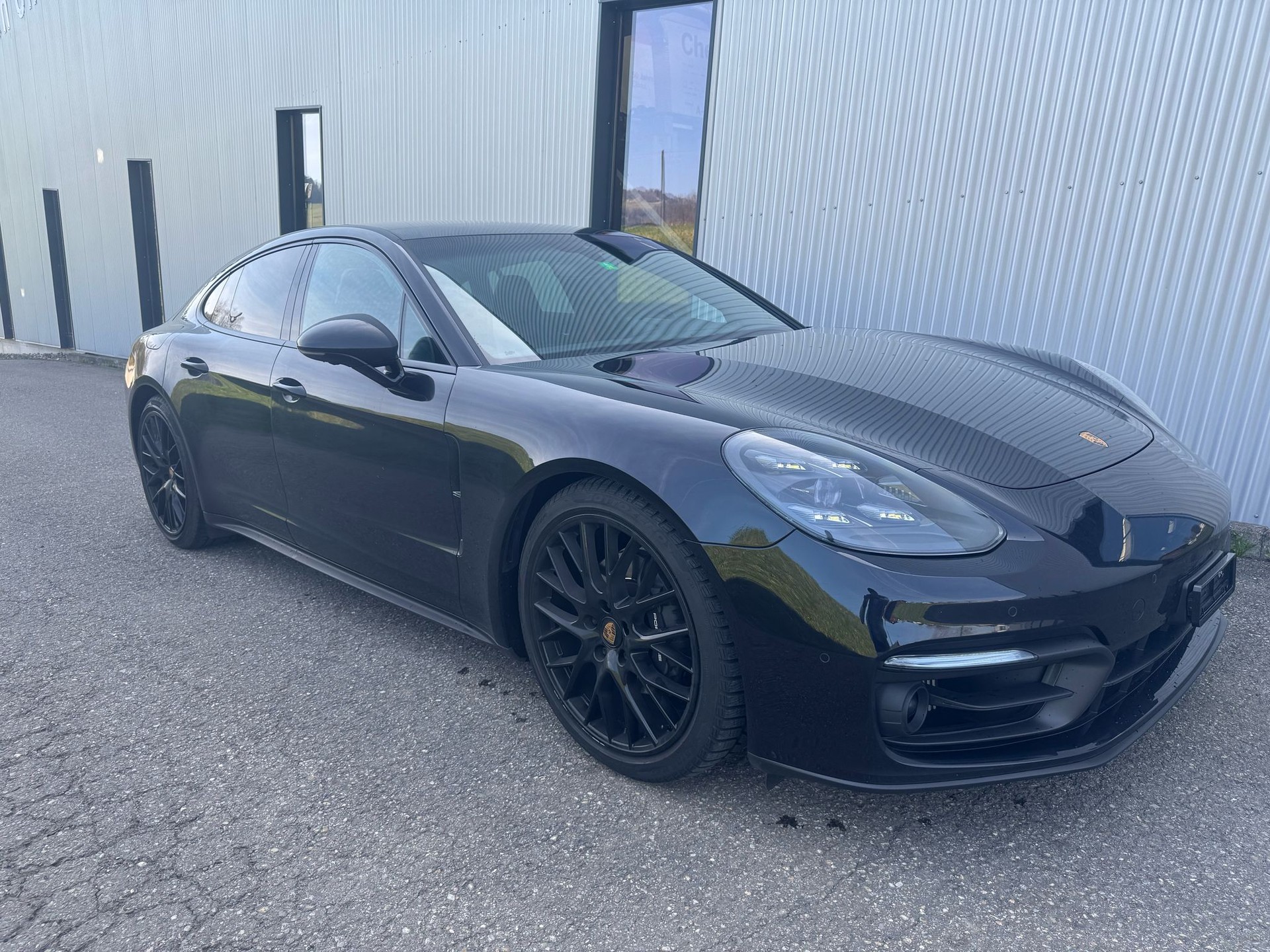 PORSCHE Panamera 4 PDK-showroom-element-1