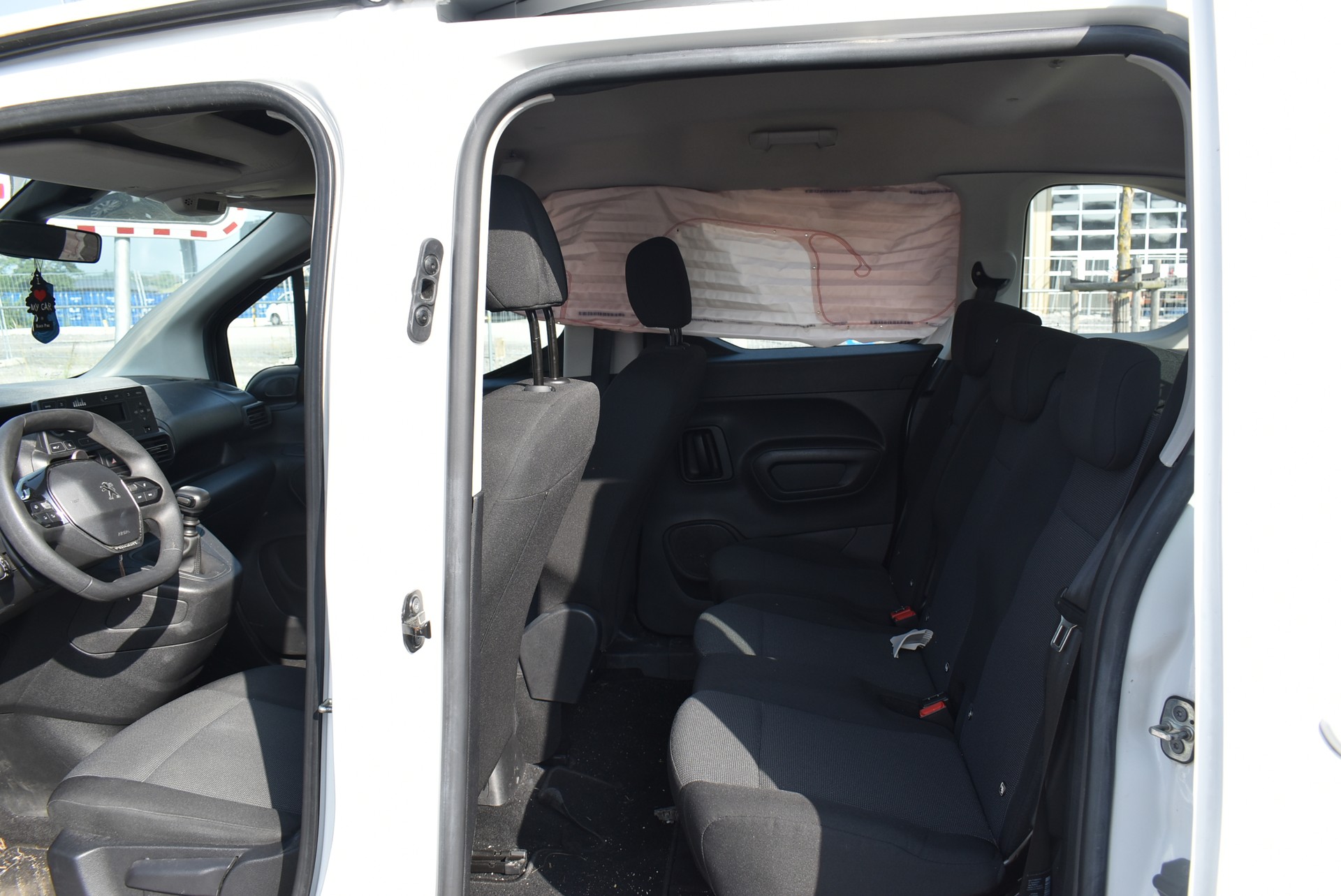 PEUGEOT Rifter 1.5 BlueHDi Active Pack-image-6