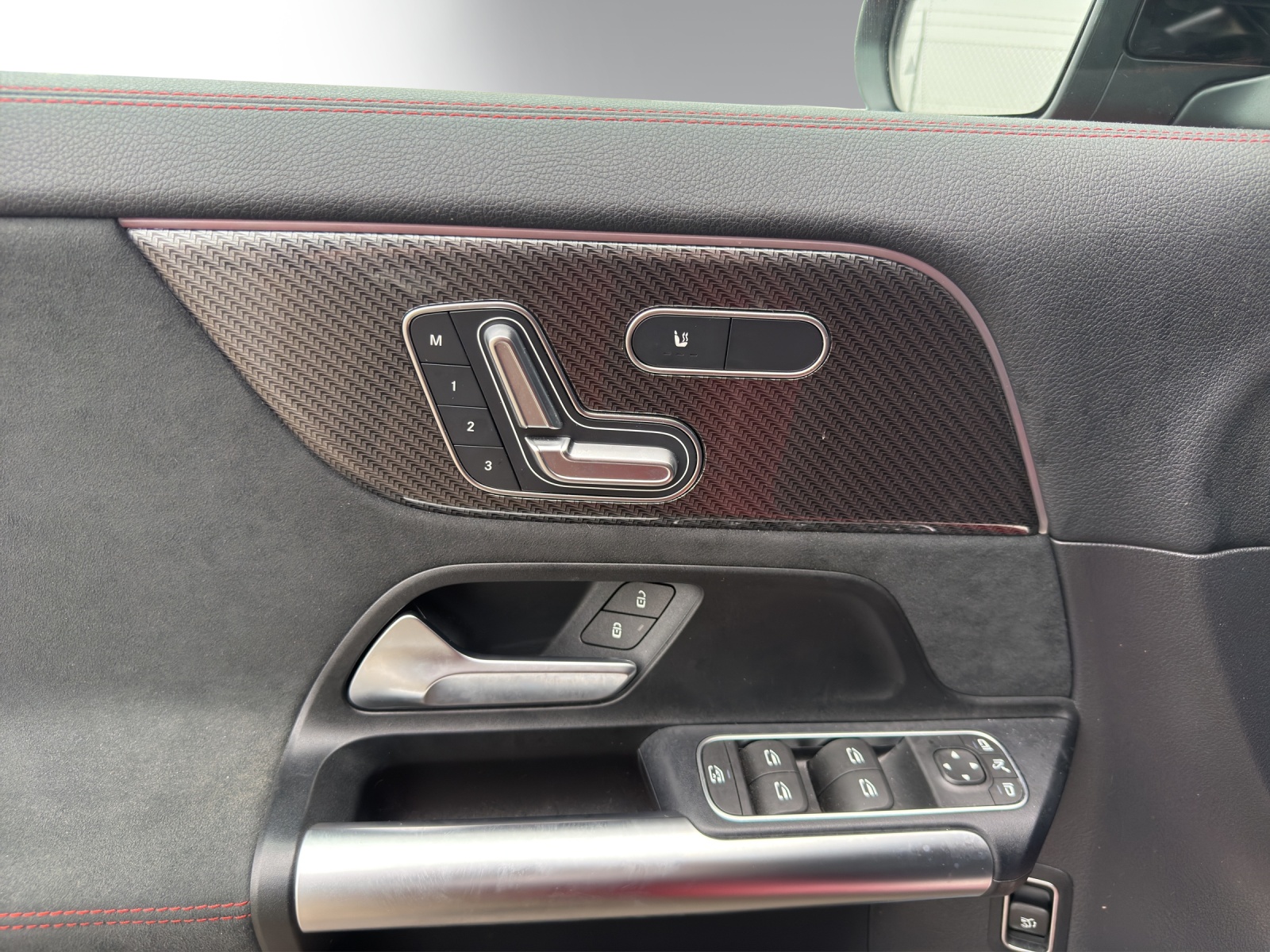 Image MERCEDES-BENZ GLA-220 GLA 220 4Matic 8G-DCT