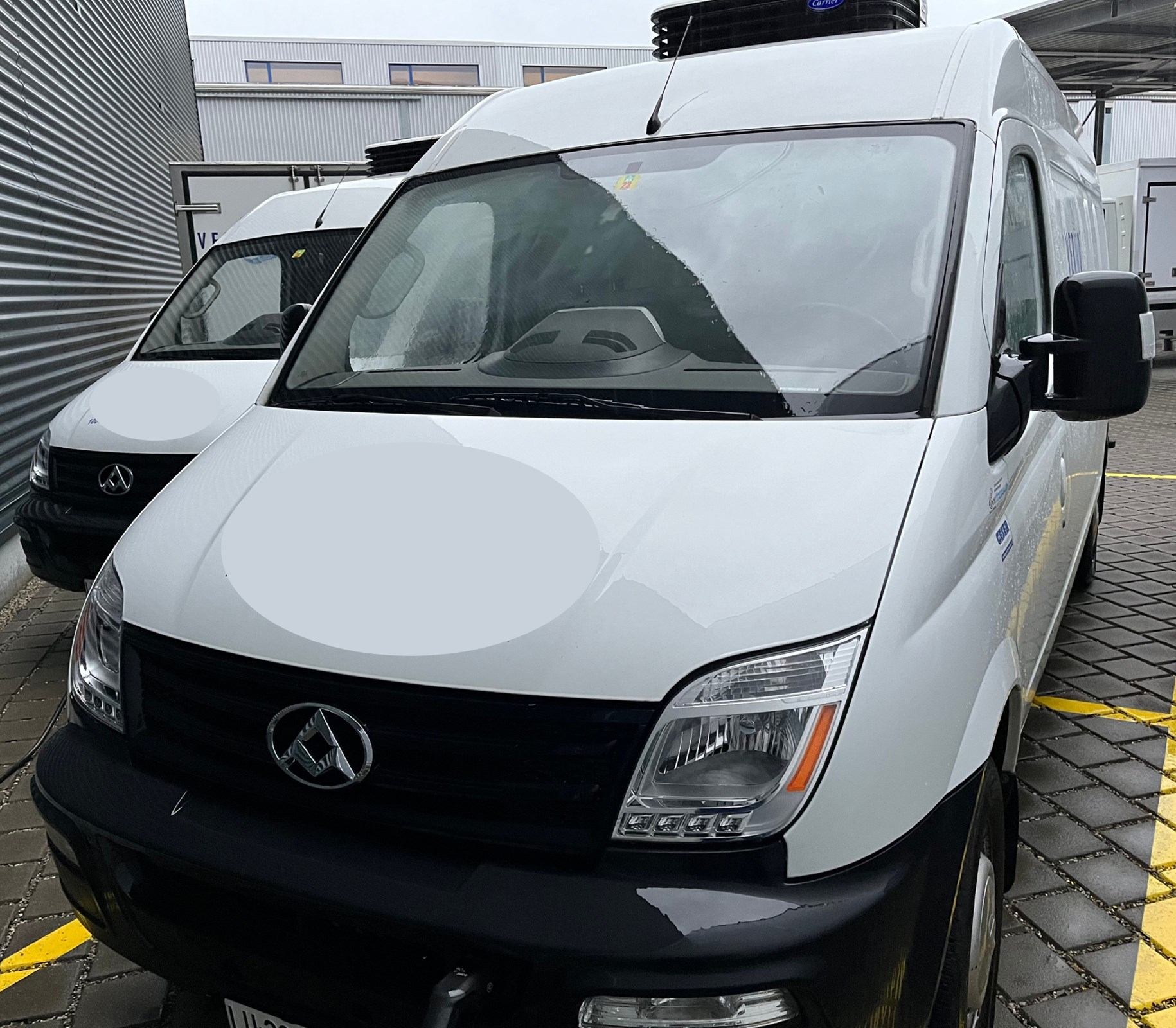 MAXUS EV80