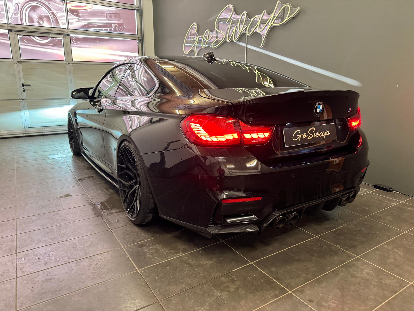 BMW M4 Coupé Competition DKG-showroom-element-3