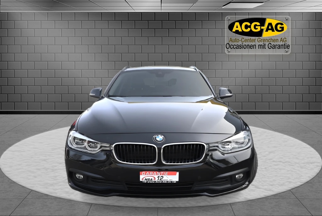 BMW 320d xDrive Touring Edition Sport Line Steptronic ** mit Voll-Leder Ausstattung ** G.Navi mit RF-Kamera **-showroom-element-1
